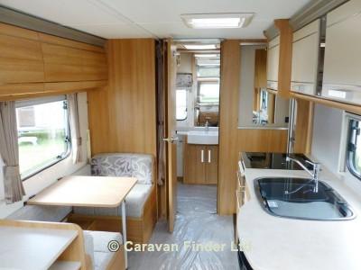 Coachman VIP 520 2013 Caravan Photo