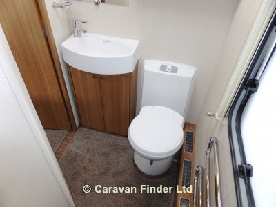 Compass Corona 540 2015 Caravan Photo