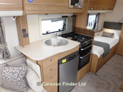 Compass Corona 574 2015 Caravan Photo